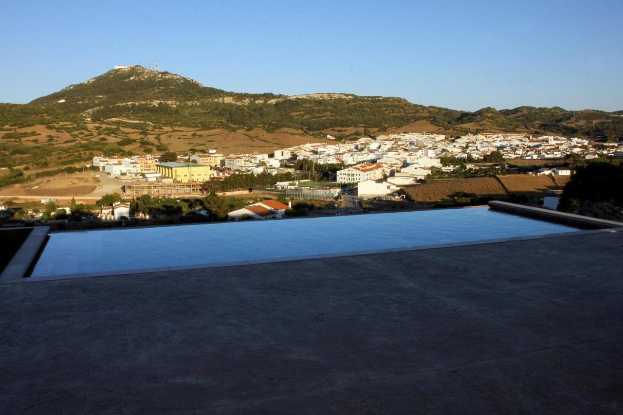 Casa Rural Bini Aumaia Es Mercadal Bagian luar foto
